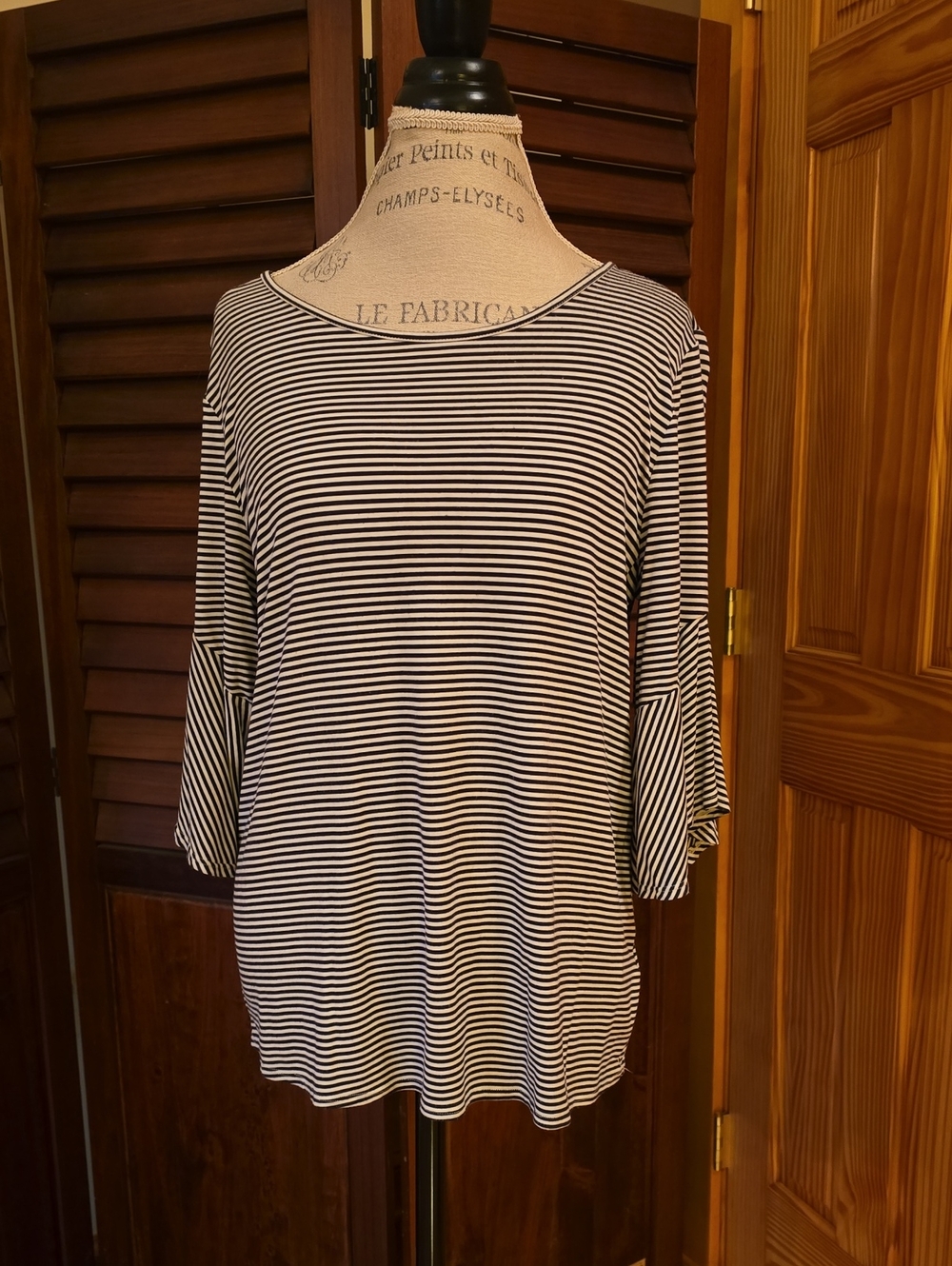 Tahari Black and White Striped Boatneck Long Sleeve Top
